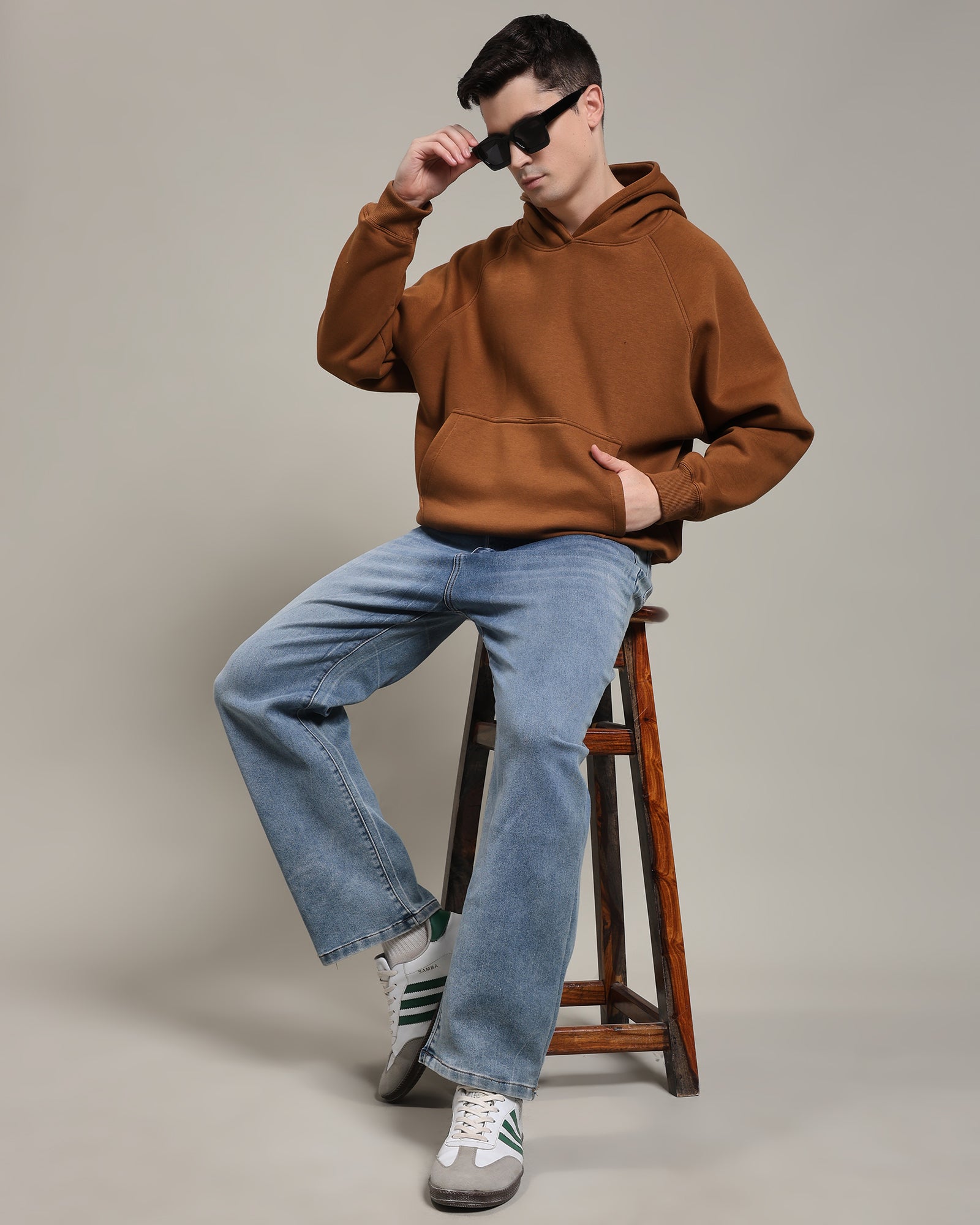 Oversized Hoodie (Brown)