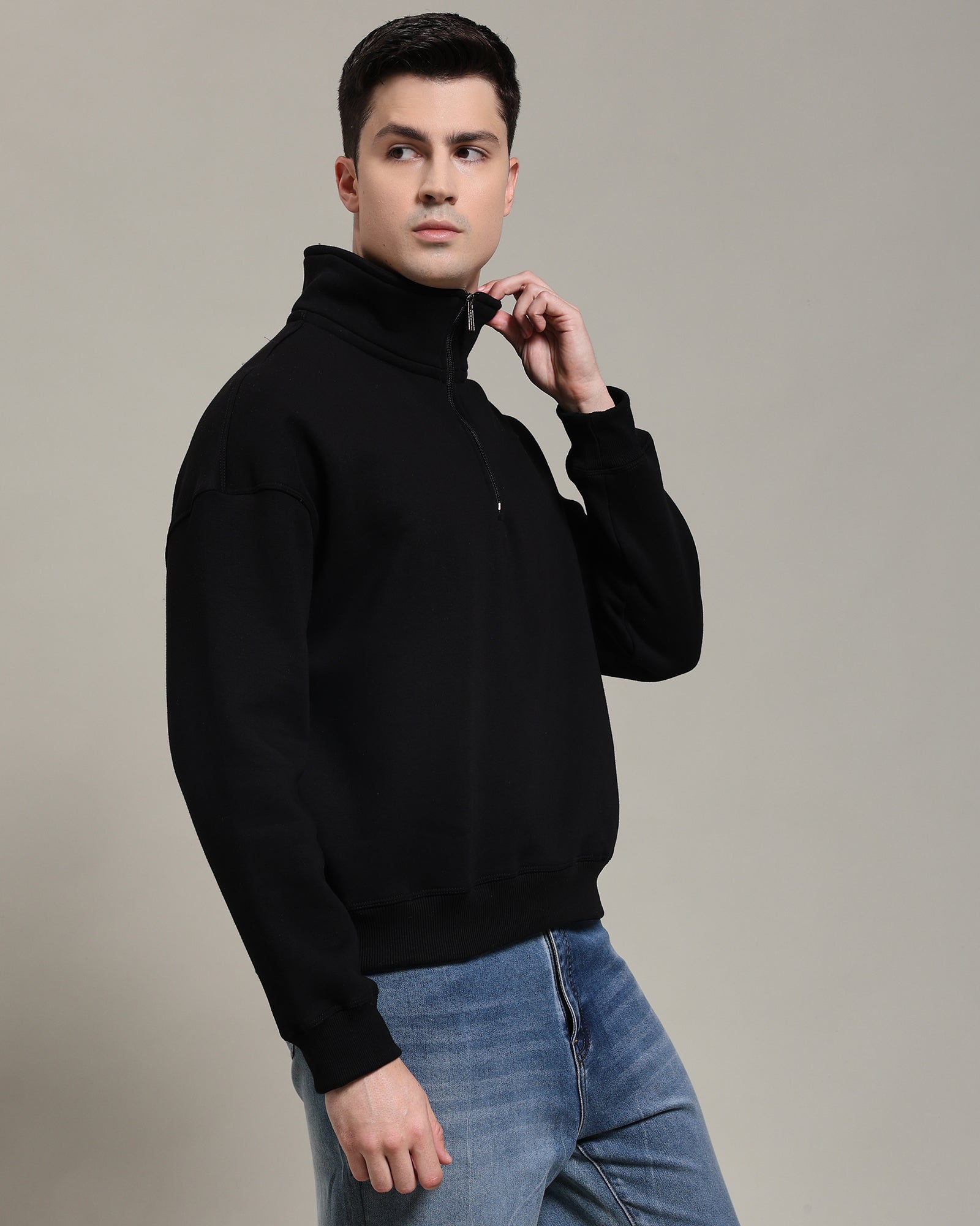 Oversized Half zip sweatshirt (Boxy Fit ) (Black)