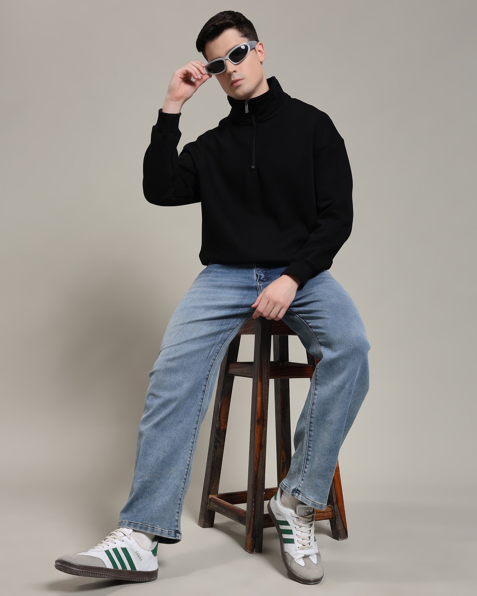 Oversized Half zip sweatshirt (Boxy Fit ) (Black)