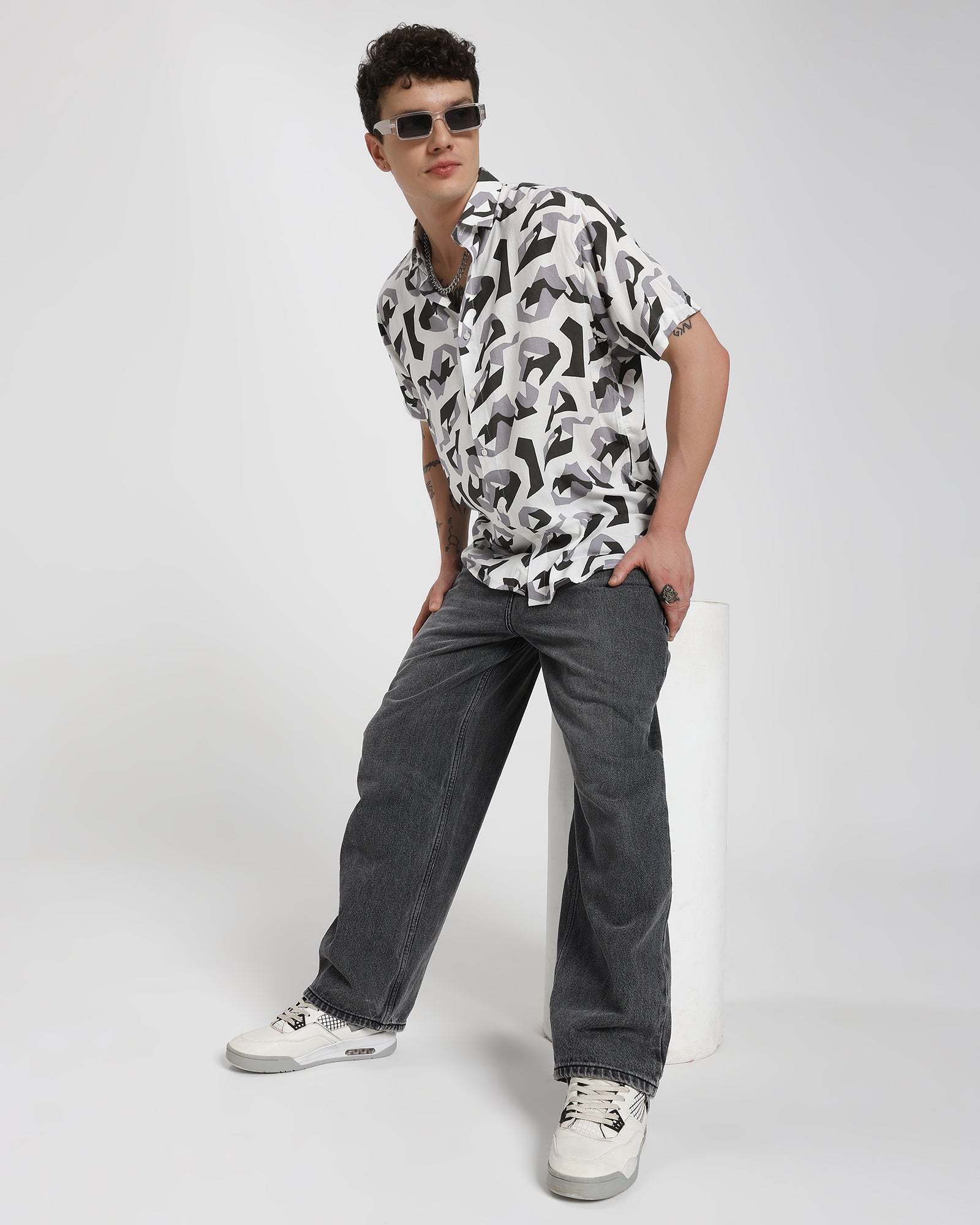 Rayon shirt-Geometric abstract (Grey and black)