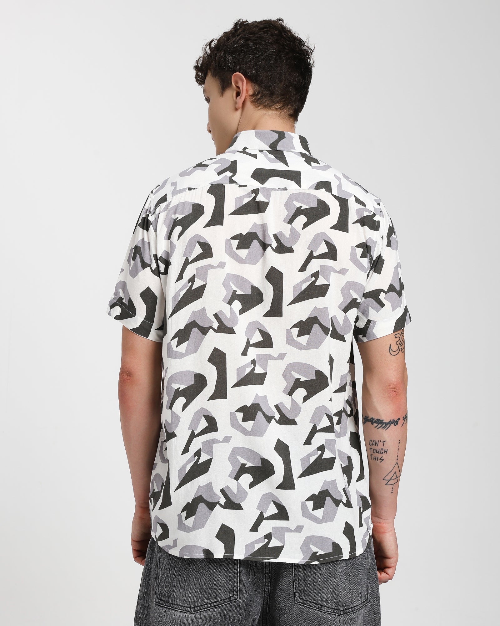 Rayon shirt-Geometric abstract (Grey and black)